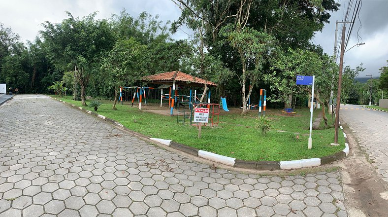 300 mts da praia com piscina e sinuca