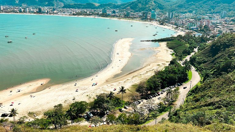 Piscina com Hidro,Sinuca,Ping Pong frente Mar