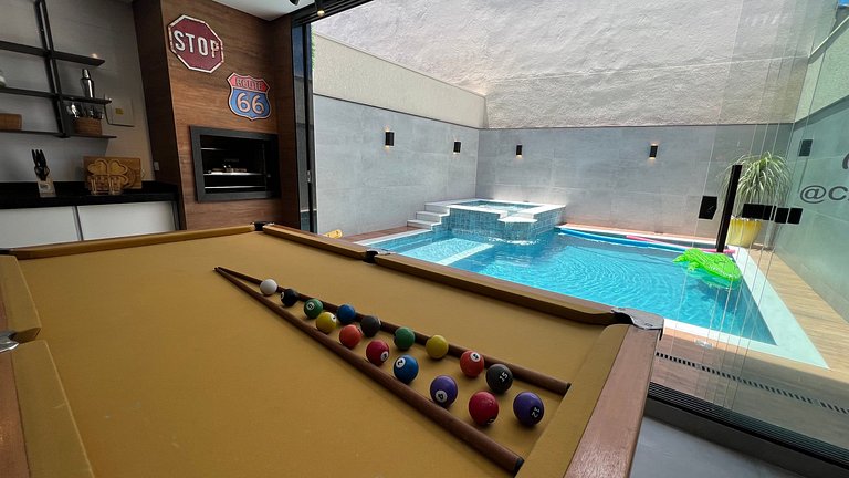 Piscina com Ofurô,Sinuca,Ping Pong e Praia